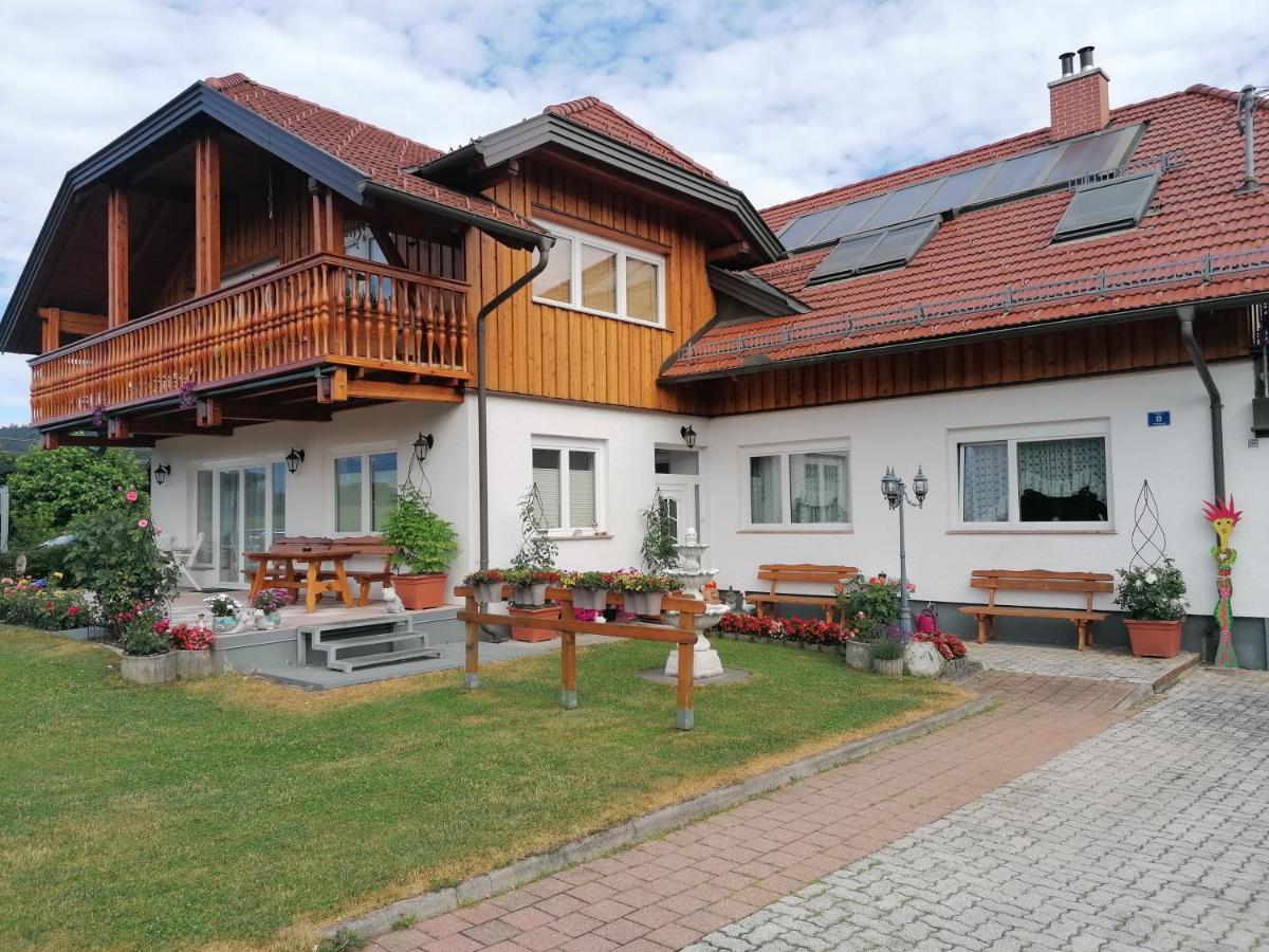 Ferienwohnung Liskowetz Lambichl Ngoại thất bức ảnh